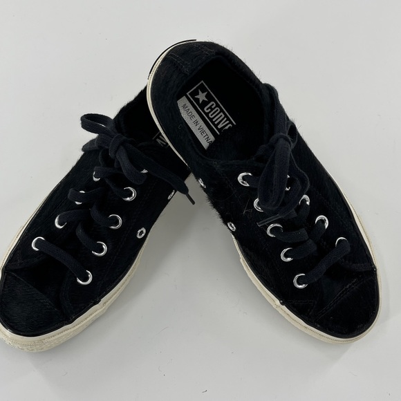 Converse Chuck Taylor 70 Ox Pony Hair Casual Sneakers - Size 6 - Picture 4 of 8